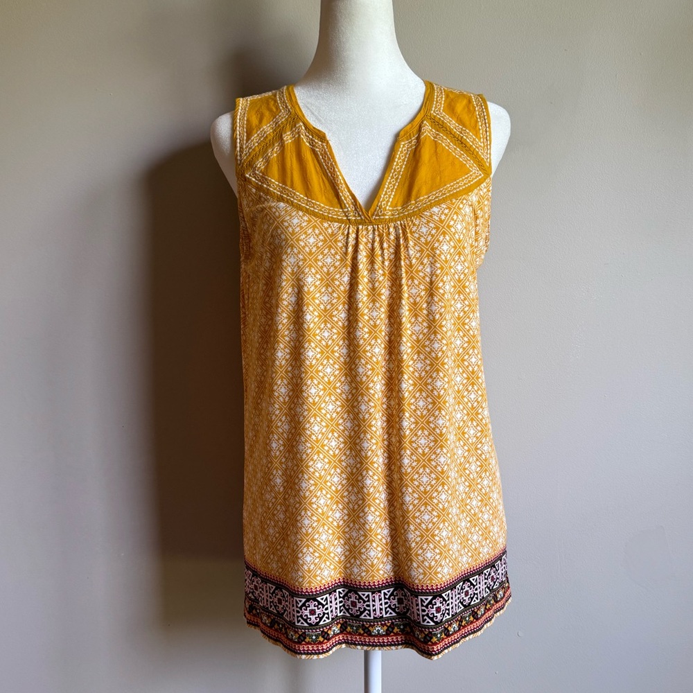 Eliane Rose Women’s Yellow Sleeveless Top with Patterned Hem Size‎ Small